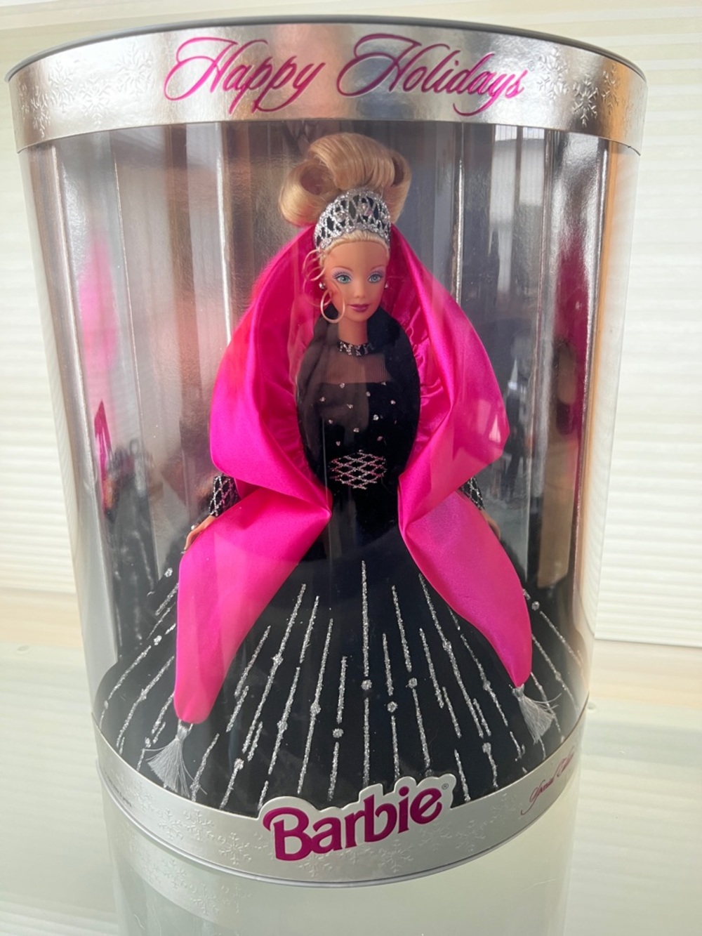 💃1998 Happy Holidays Special Edition Barbie Doll by Mattel Black & Hot Pink - Picture 15 of 17